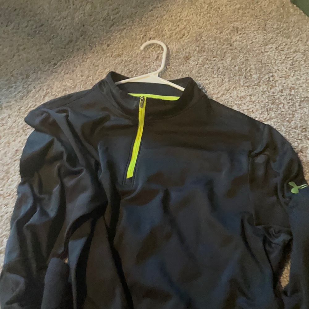 Under armor pullover sweater